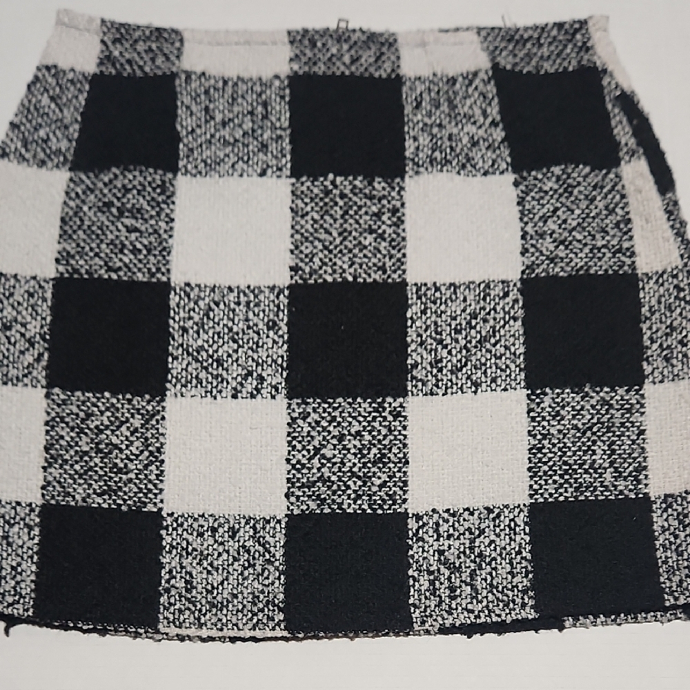 Black and White Checkered Skirt